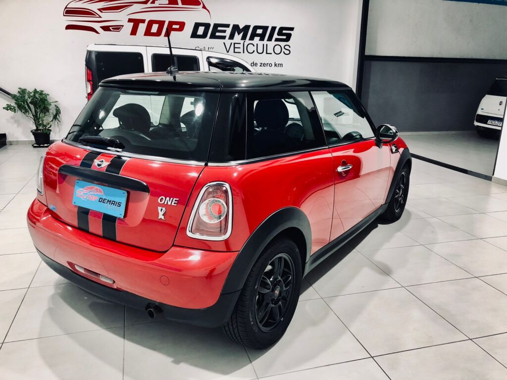 WhatsApp Image 2025-06-09 at 14.37.35 (1)