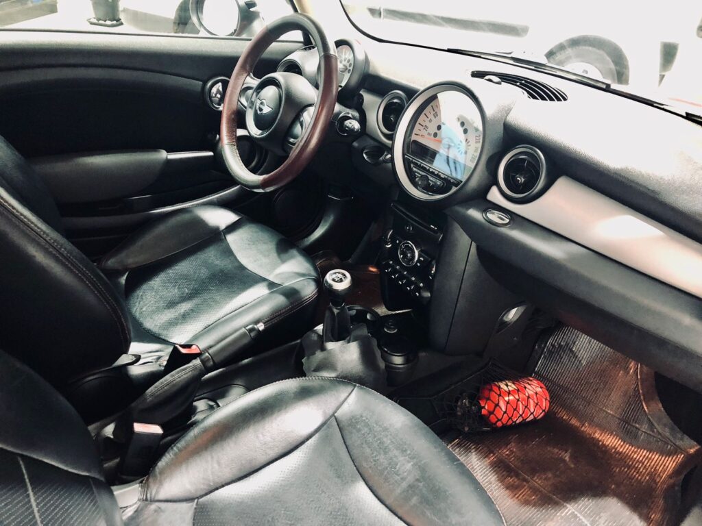 WhatsApp Image 2025-06-09 at 14.37.40