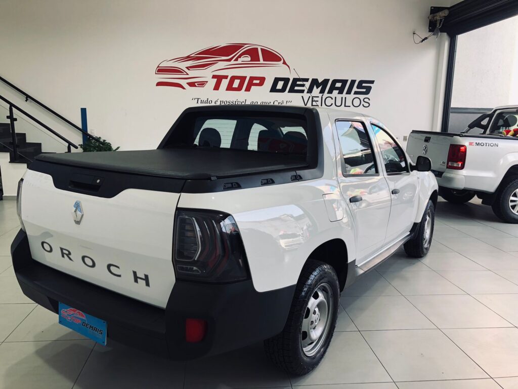 WhatsApp Image 2025-06-09 at 15.12.01 (1)