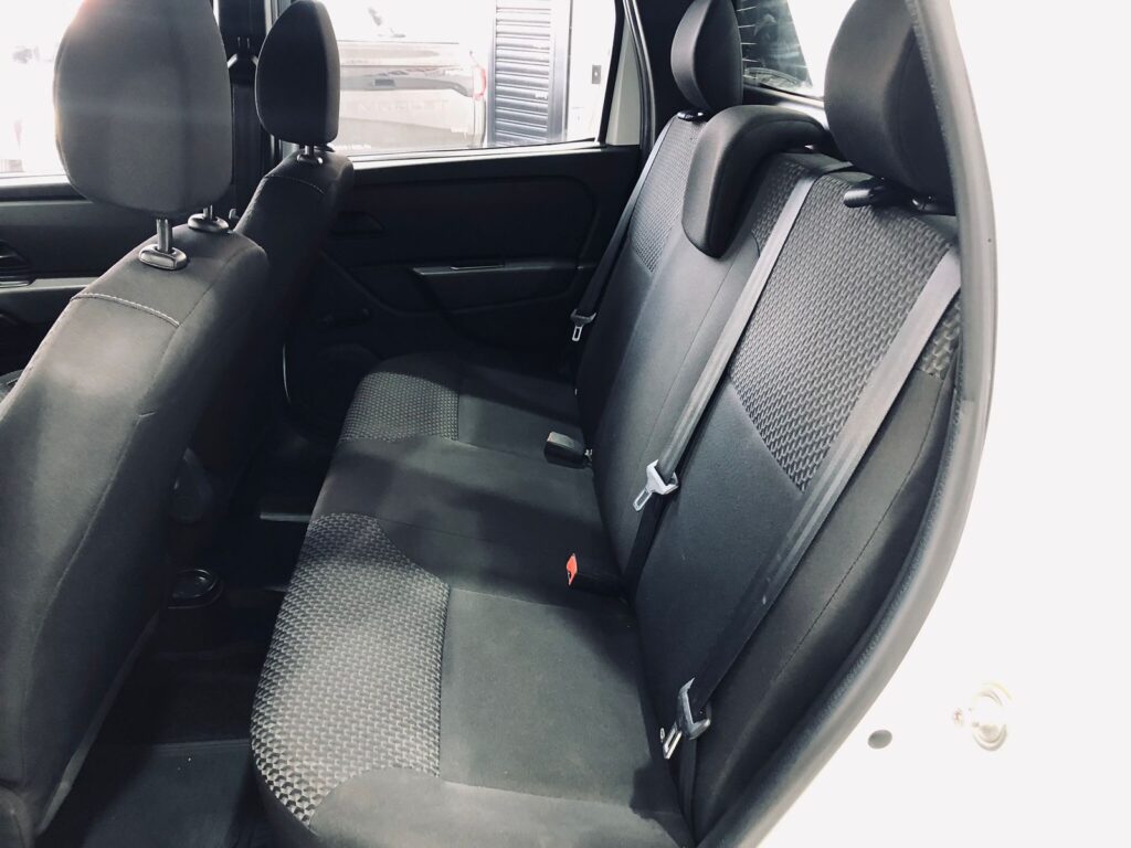 WhatsApp Image 2025-06-09 at 15.12.04 (1)